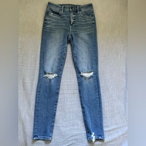 American Eagle High-Rise Jegging